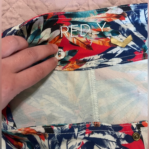 Shredly MTB Shorts - Picture 3 of 3